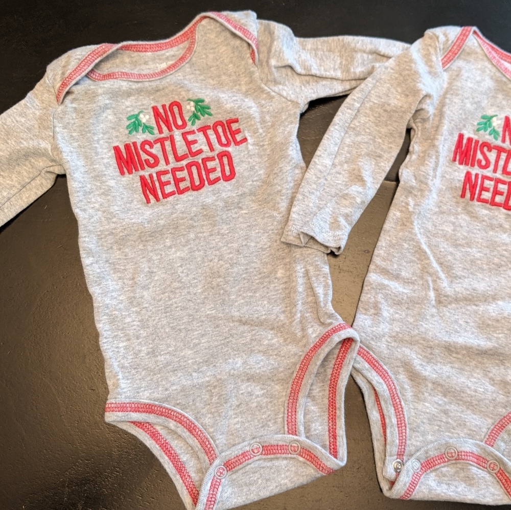 Carter's Christmas Bodysuits 6mos